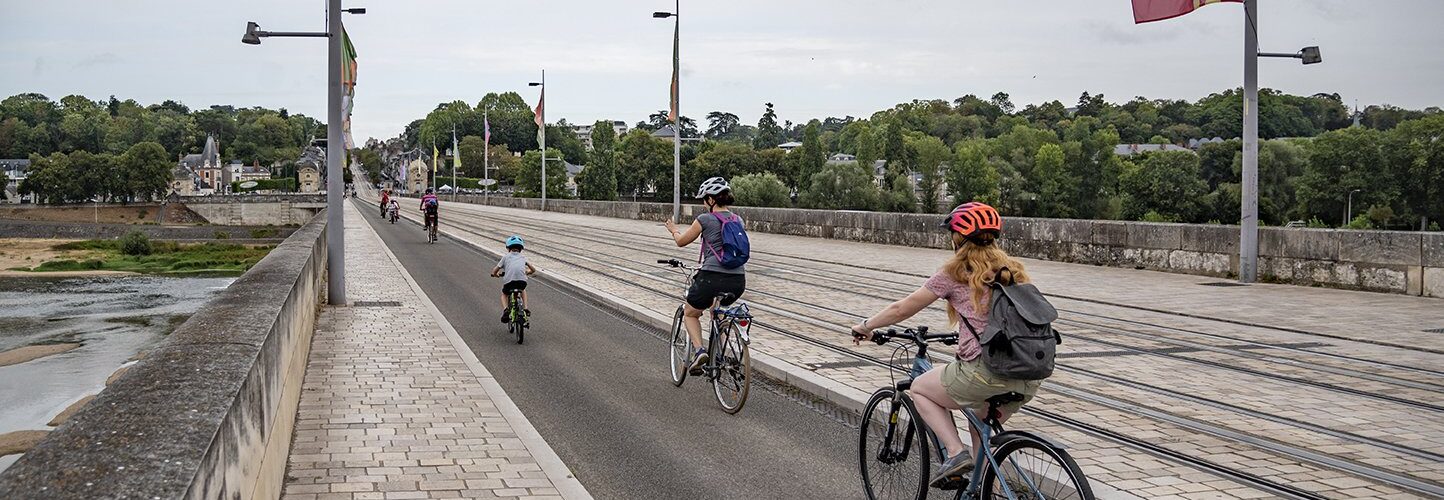 amenagement velo sur le pont wilson