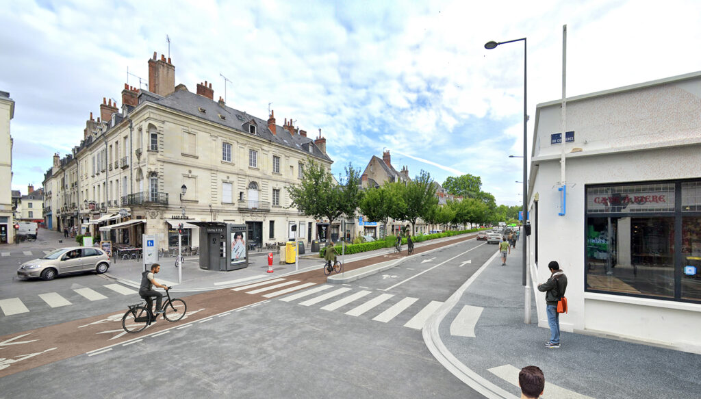 Finis les coups de peinture ! A partir de 2024, les aménagements cyclables de Tours répondront à un réferentiel technique assurant capacité, confort et sécurité pour les cyclistes ! - Agrandir l'image, fenêtre modale